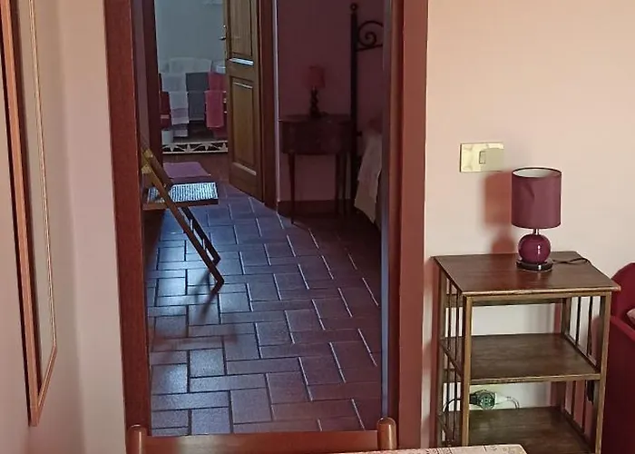 לינה וארוחת בוקר Il Baffetto 4*