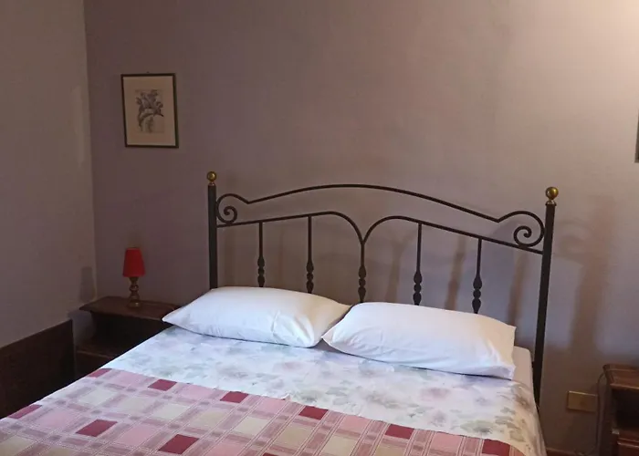 Il Baffetto לינה וארוחת בוקר 4*